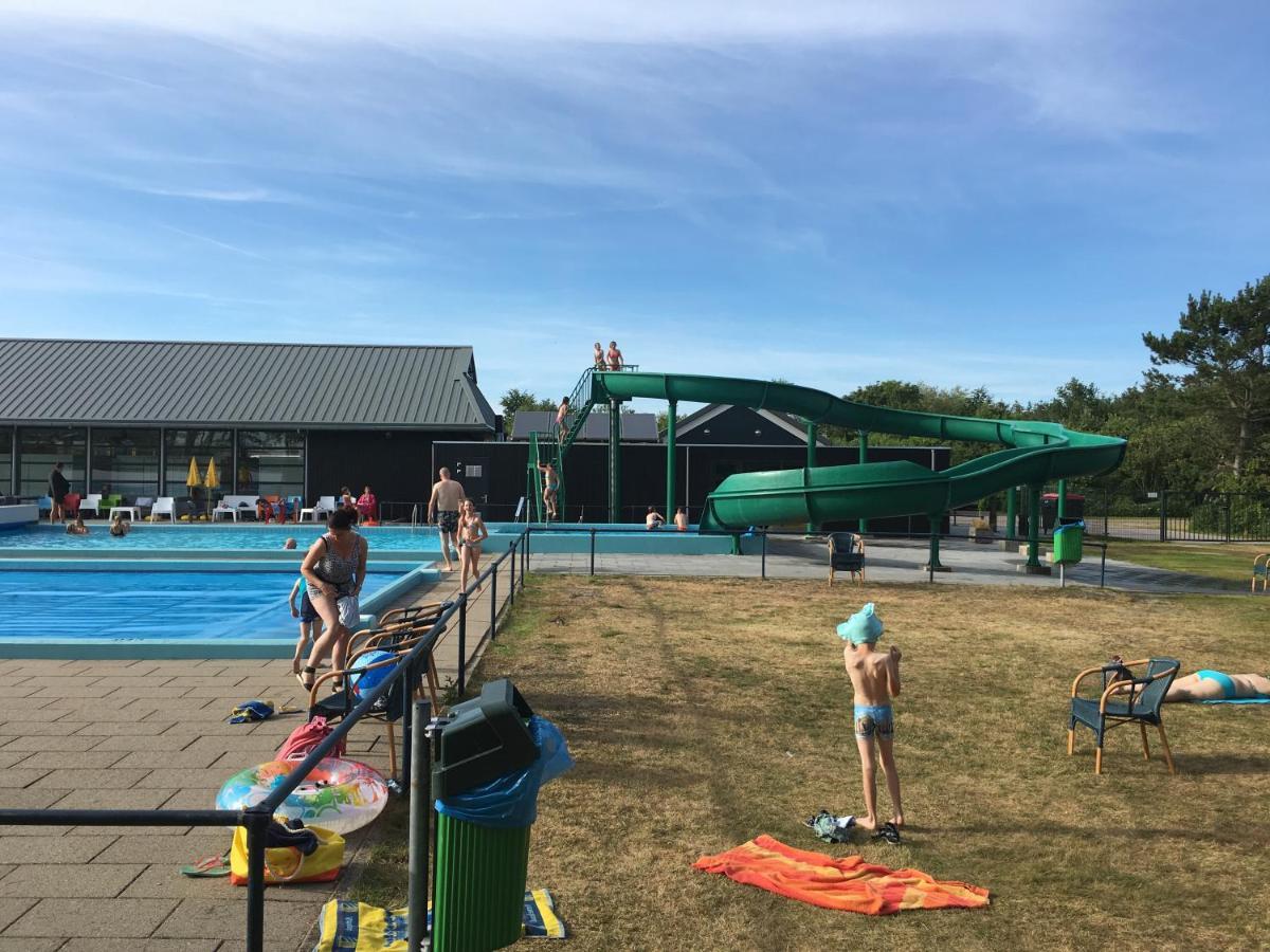 Sonnevanck Ameland Ballum Bagian luar foto
