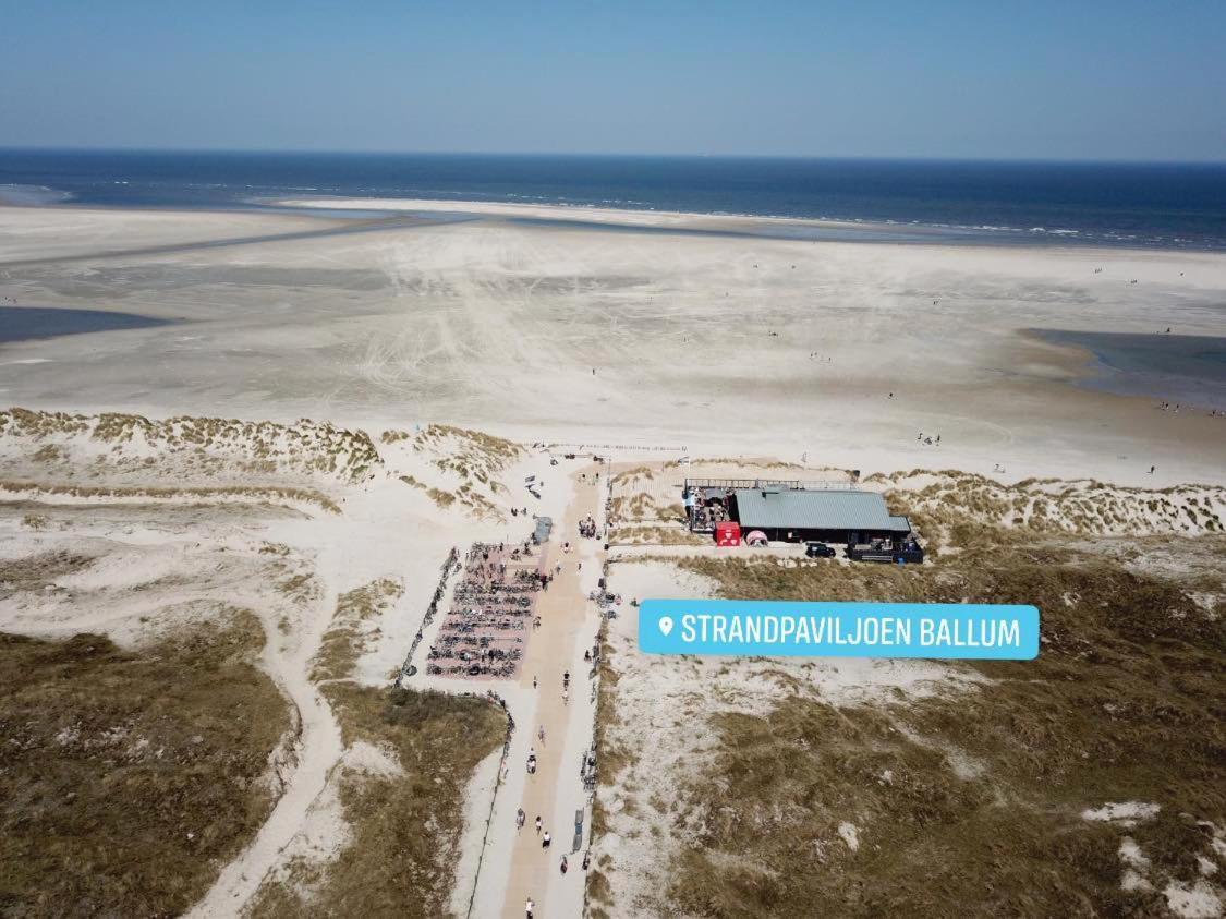 Sonnevanck Ameland Ballum Bagian luar foto